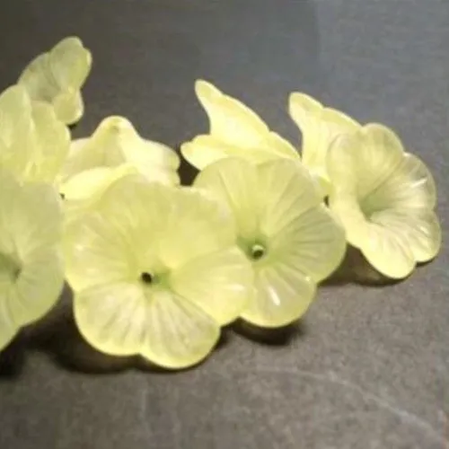 Yellow Frosted Acrylic 6-Petal Flowers Bead Caps 19mm