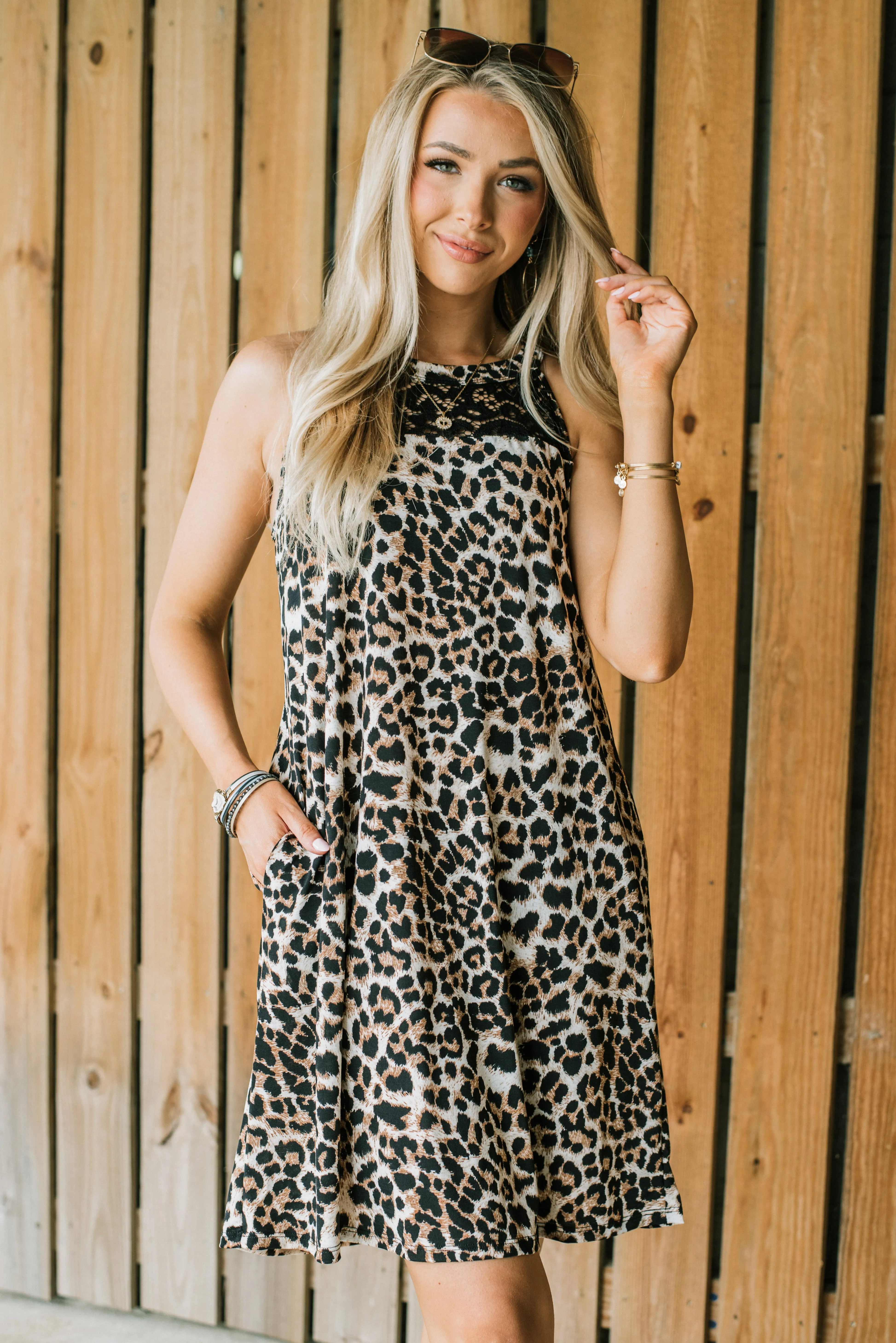 Chic Leopard Print Lace Dress