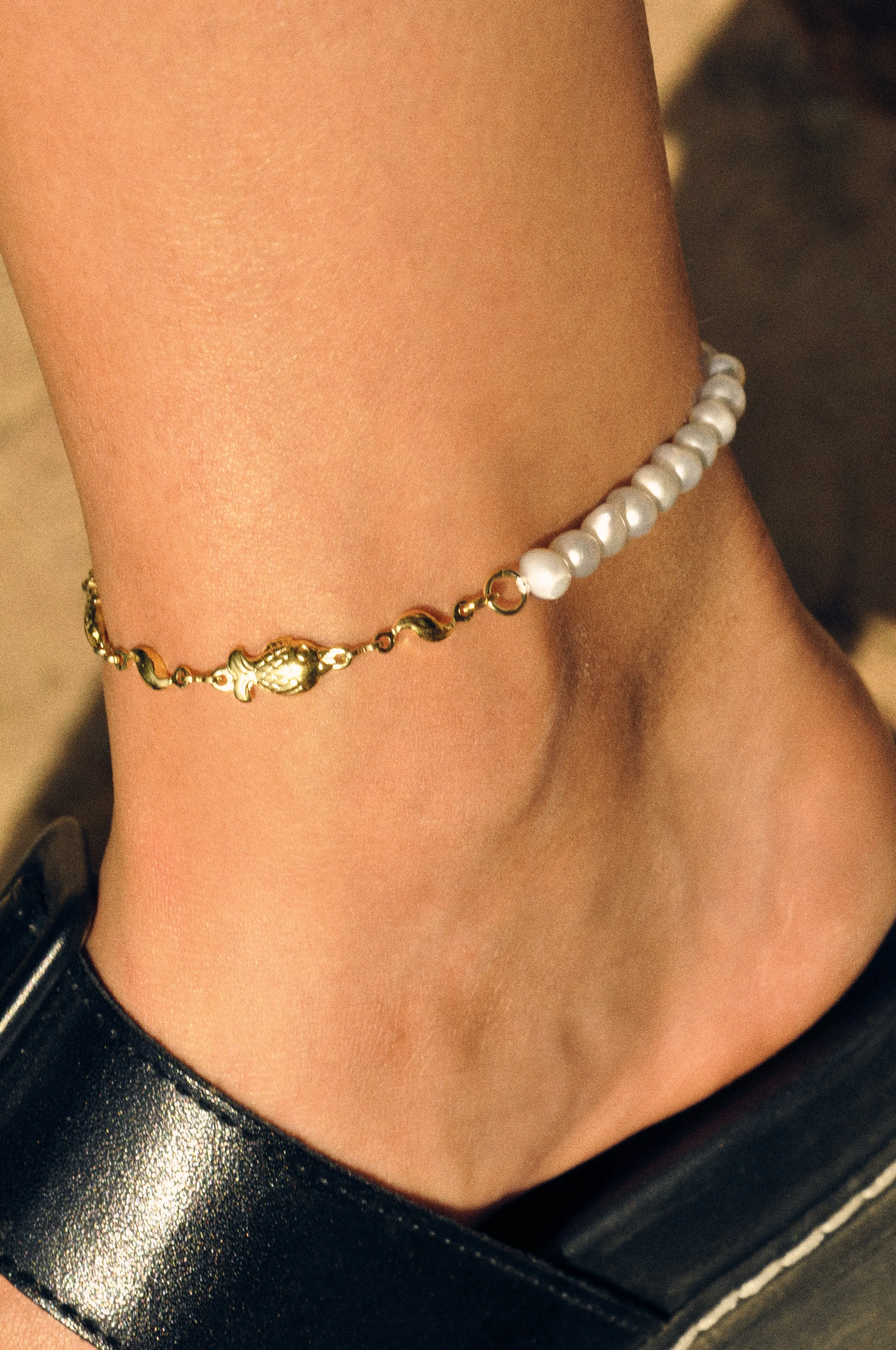 Fantail Anklet