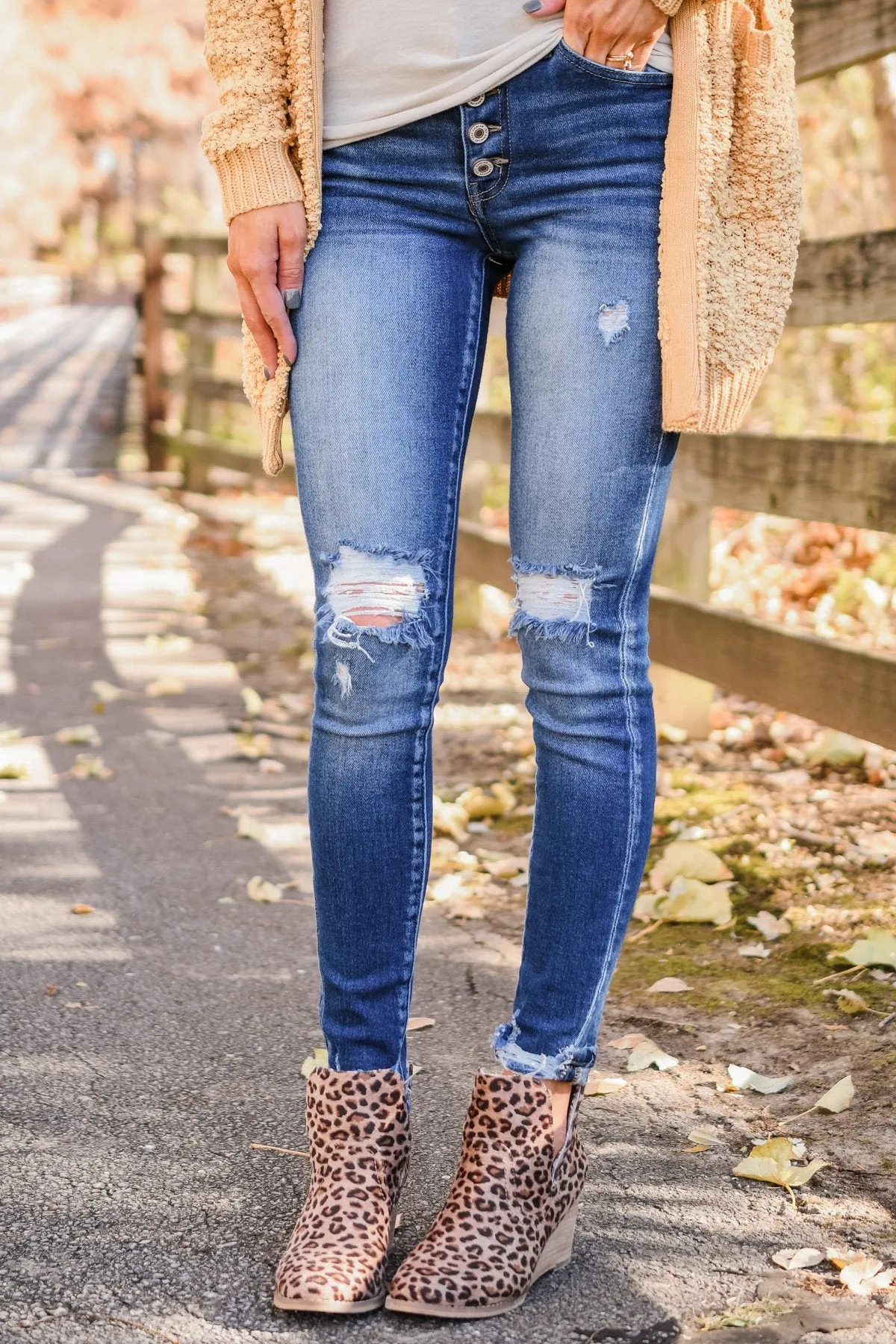 Button Fly Jeans in Melanie Wash from KanCan