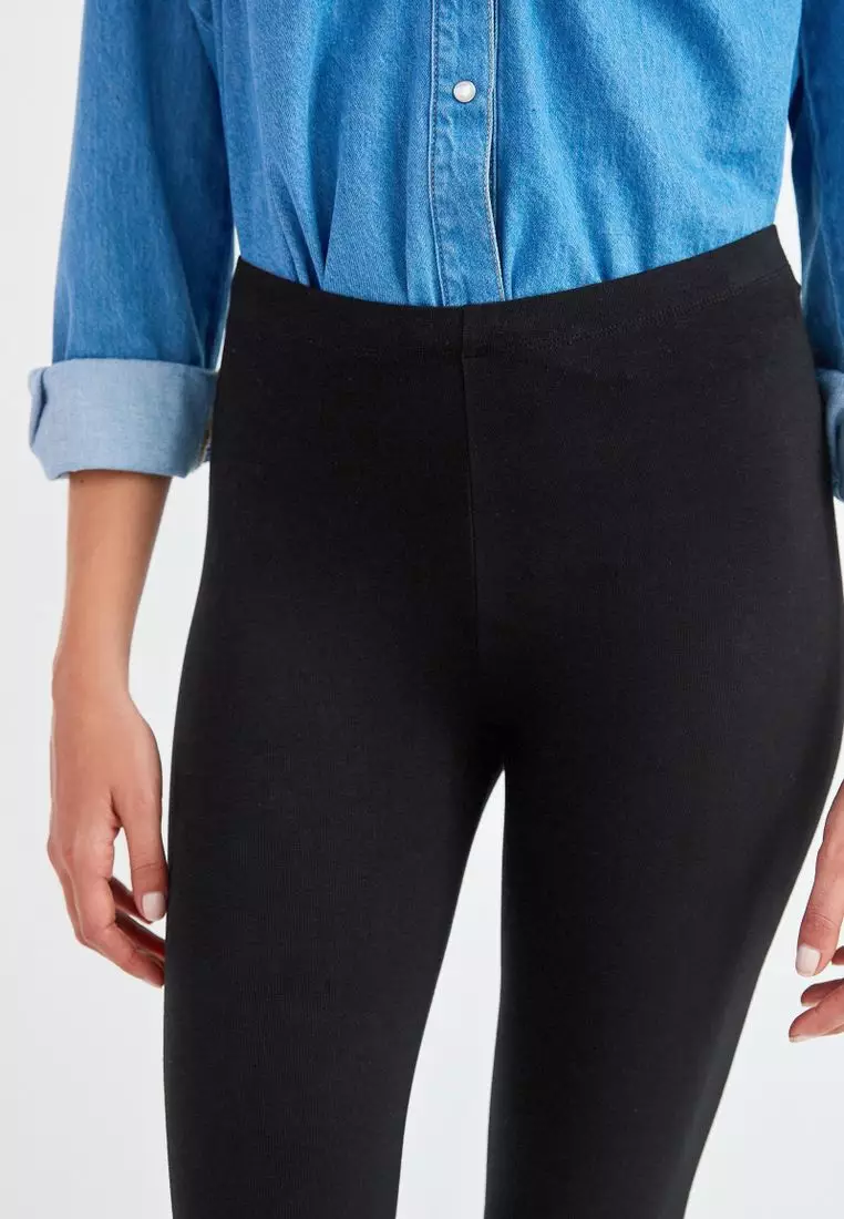 Modern Cropped Leggings