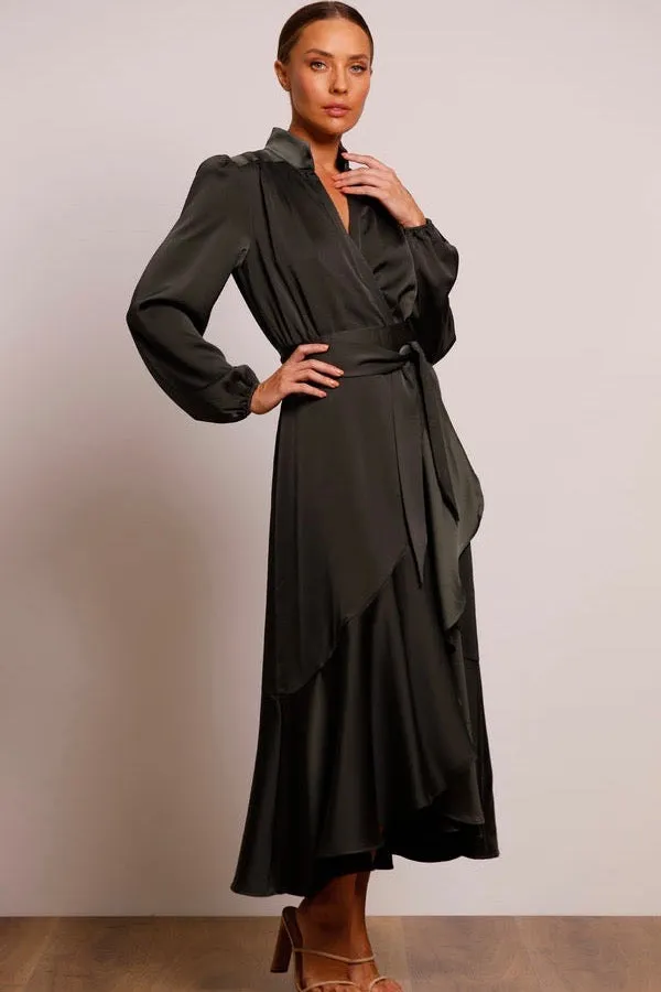 ----Pasduchas   ----Pinnacle Sleeve Midi Dress - Dark Green Combat ---