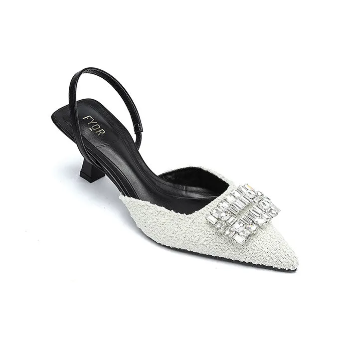 Pumps with Diamond Brooch BB 56