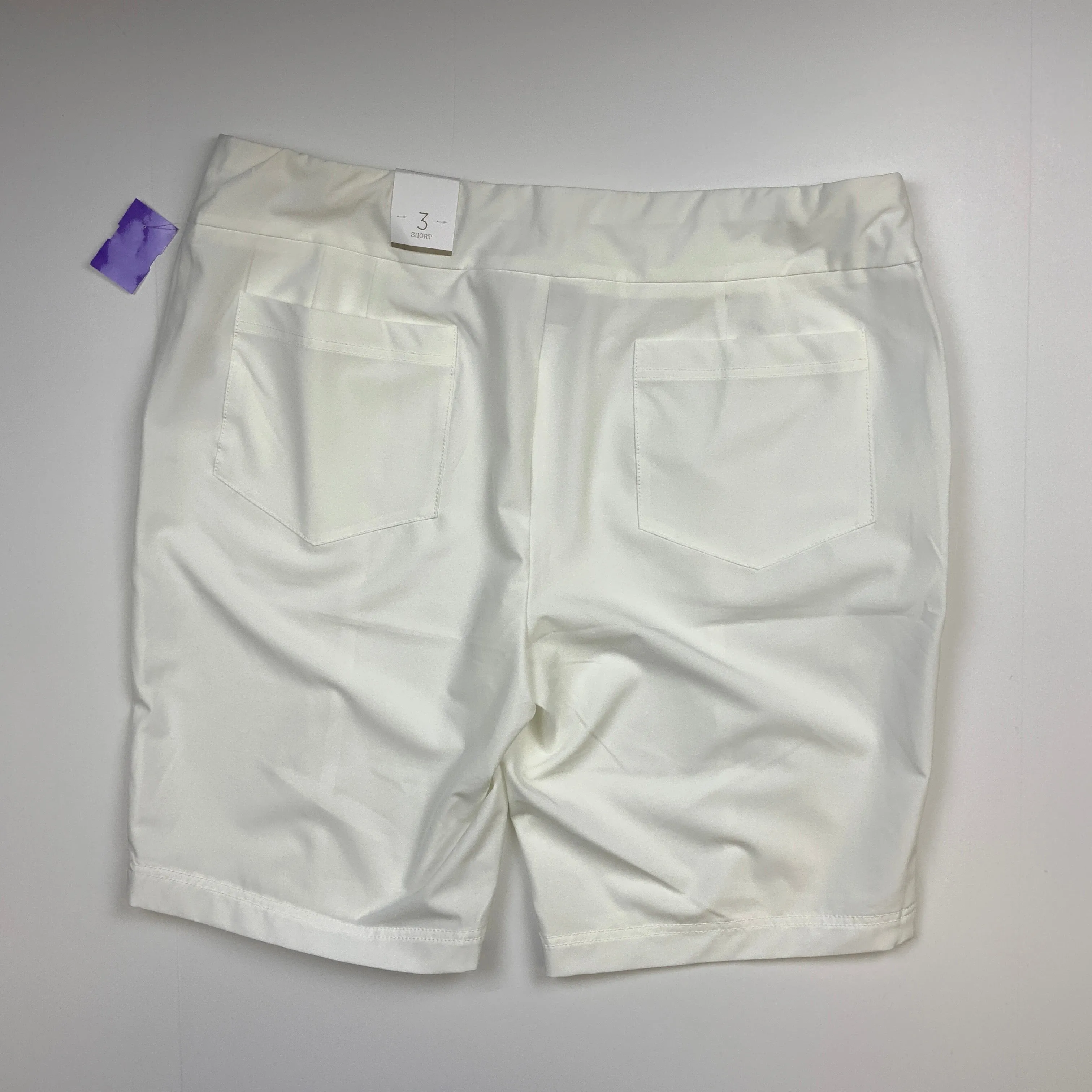 Chicos Size 16 Fashionable Shorts